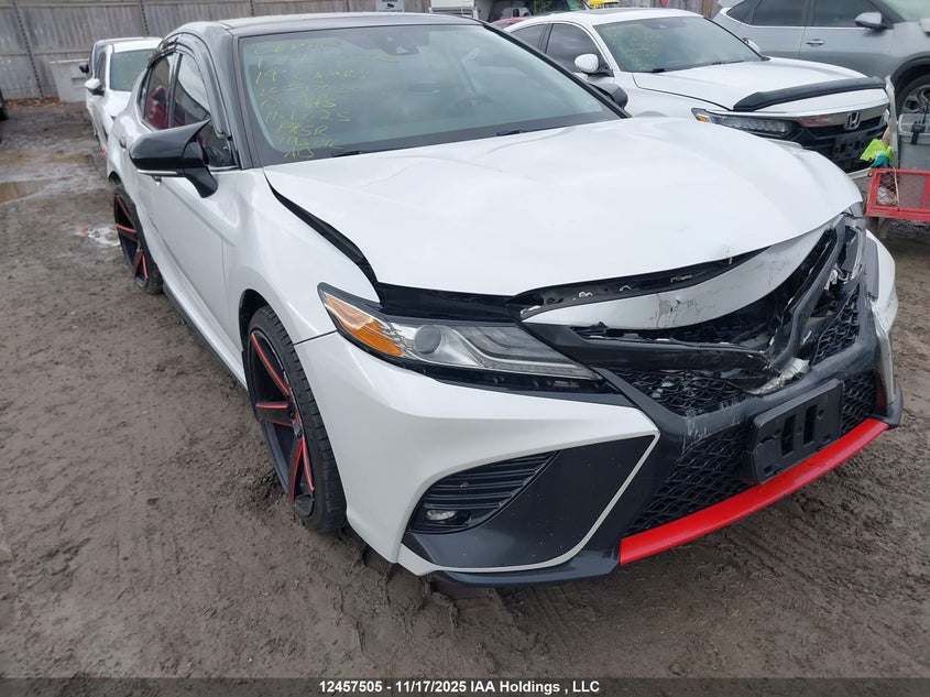 4T1B61HK2KU297430 2019 TOYOTA CAMRY photo no. 18