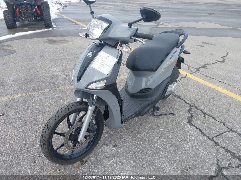 ZAPC546B6N7002623 2022 PIAGGIO  photo no. 2