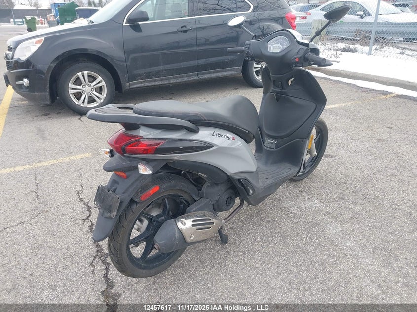 ZAPC546B6N7002623 2022 PIAGGIO  photo no. 4
