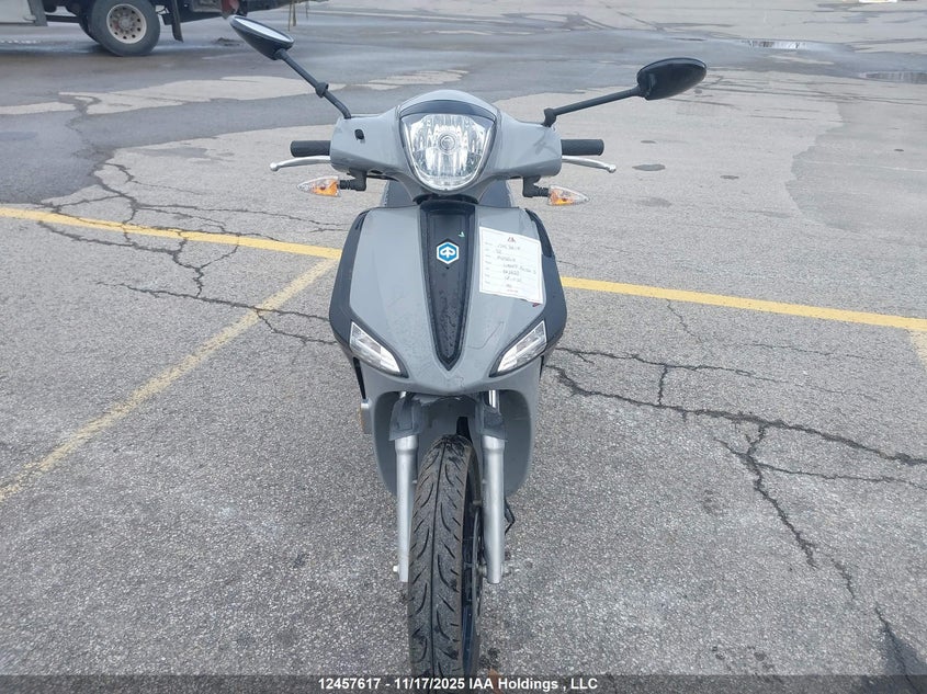ZAPC546B6N7002623 2022 PIAGGIO  photo no. 5