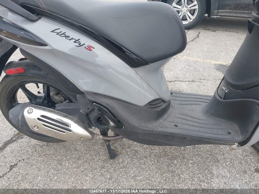 ZAPC546B6N7002623 2022 PIAGGIO  photo no. 8