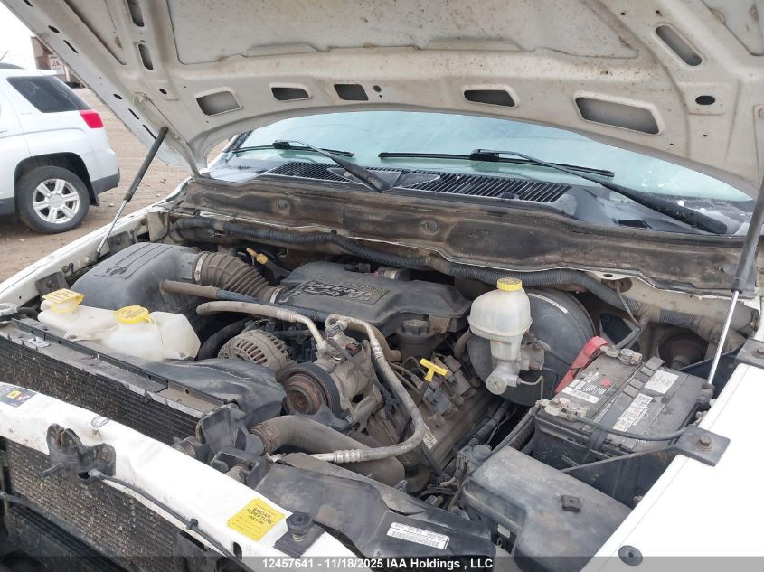 2005 Dodge Ram 1500 Slt/Laramie VIN: 1D7HU18D95J560420 Lot: 12457641