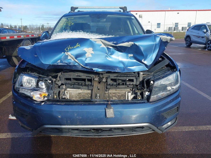 2018 Volkswagen Tiguan Comfortline VIN: 3VV2B7AX0JM166686 Lot: 12457658