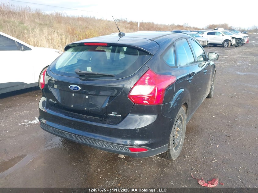 1FADP3K23EL401275 2014 FORD FOCUS photo no. 4