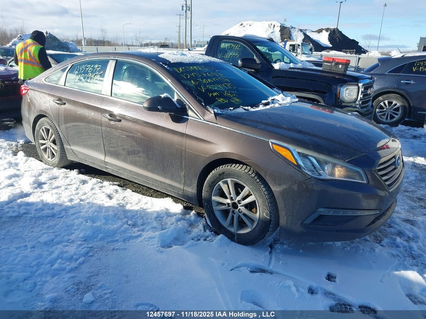 5NPE24AF3GH329475 2016 Hyundai Sonata Se auction photo 1