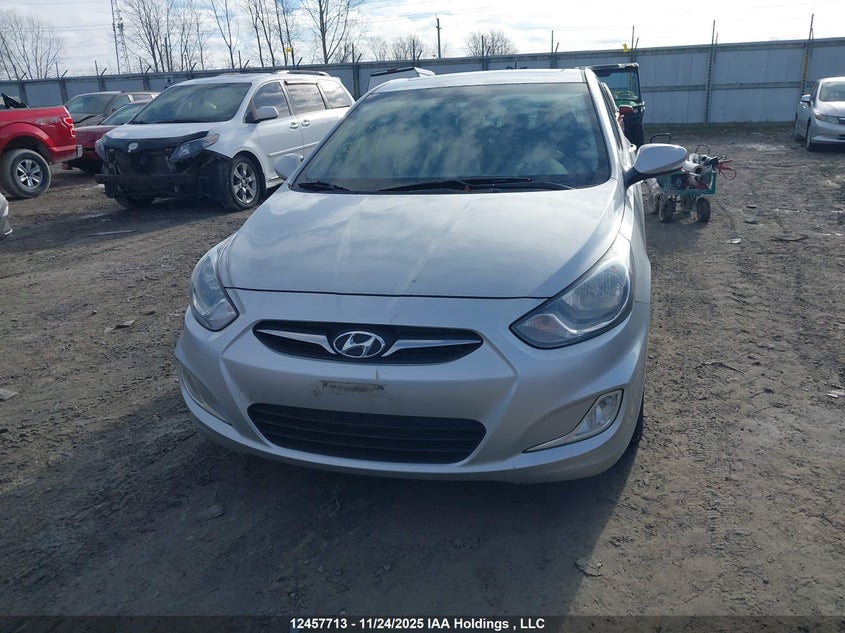 2013 Hyundai Accent Gls/Se VIN: KMHCU4AE1DU327472 Lot: 12457713