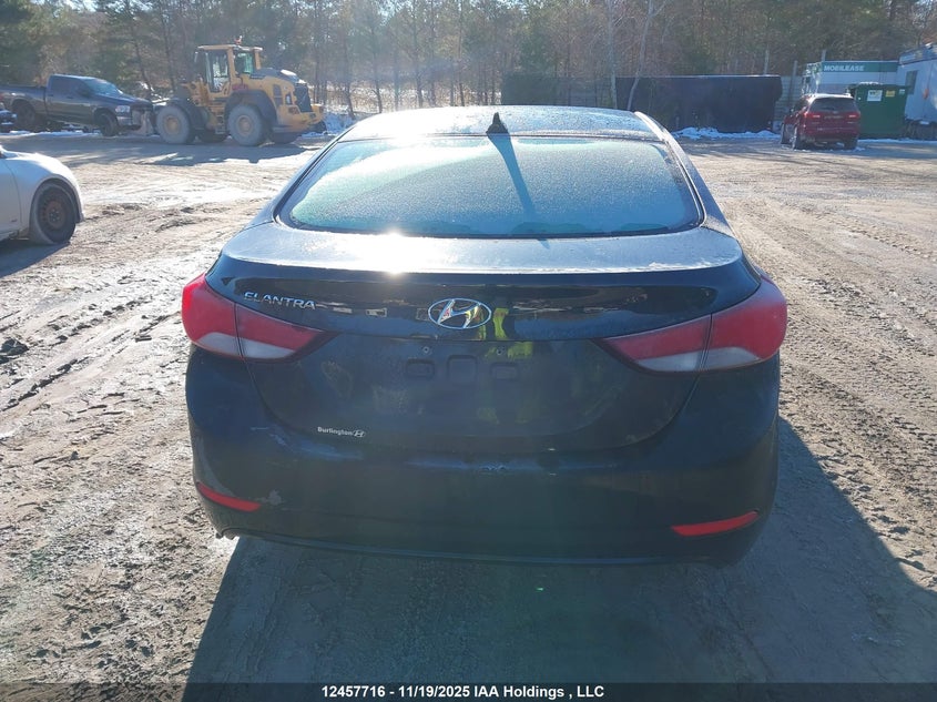 5NPDH4AE6FH618849 2015 HYUNDAI ELANTRA photo no. 17