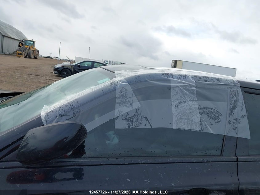 2C3CCABG1JH299603 2018 CHRYSLER 300 photo no. 19