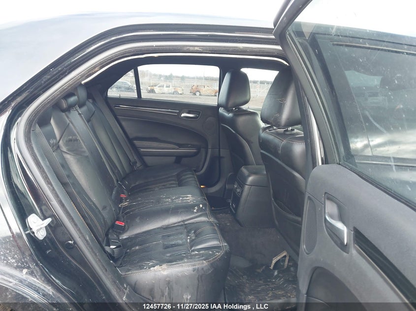 2C3CCABG1JH299603 2018 CHRYSLER 300 photo no. 8