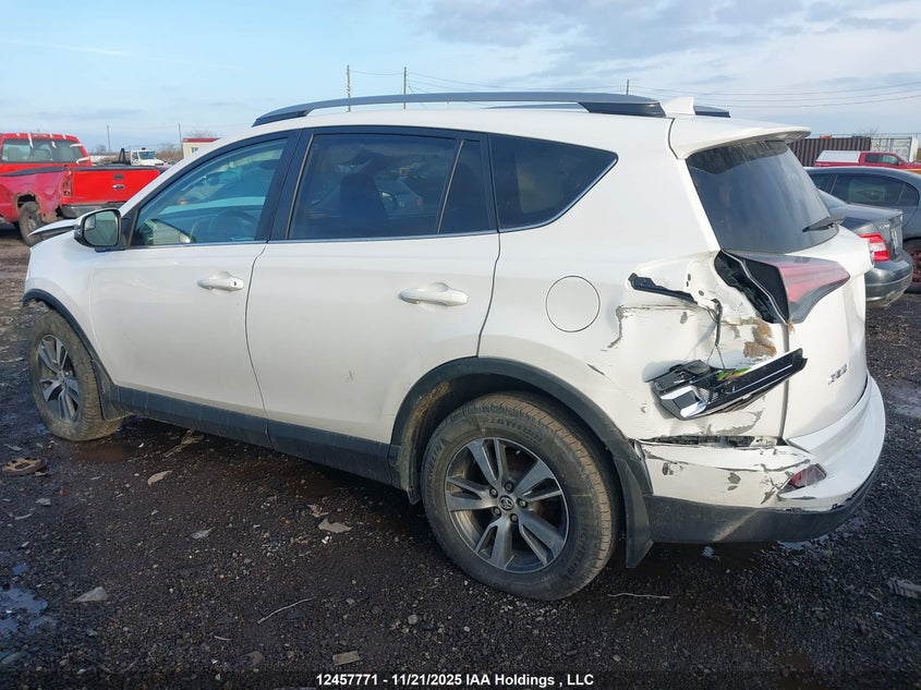 2018 Toyota Rav4 Le VIN: 2T3BFREV8JW696653 Lot: 12457771