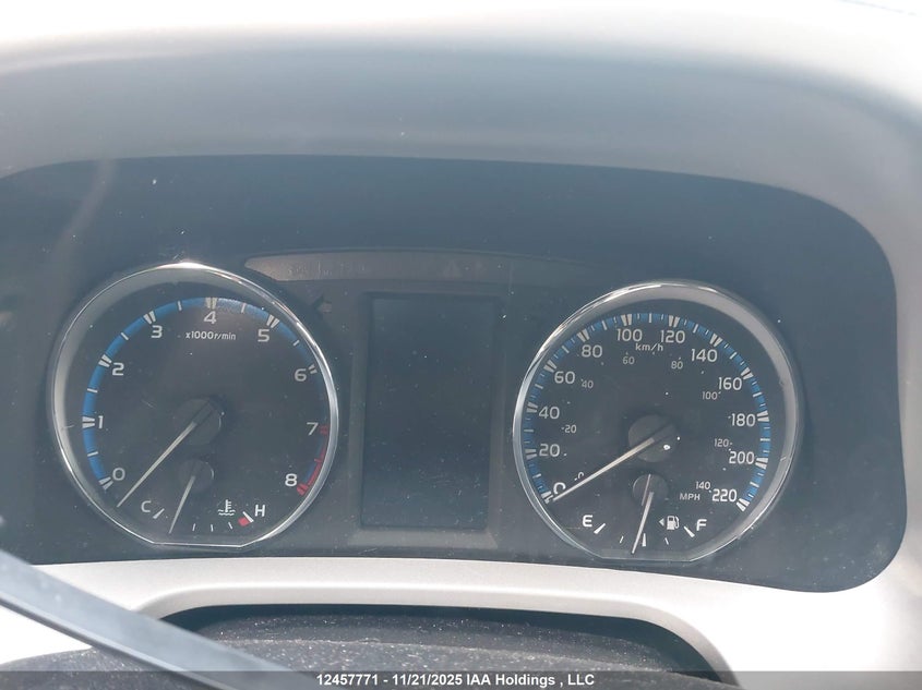 2018 Toyota Rav4 Le VIN: 2T3BFREV8JW696653 Lot: 12457771