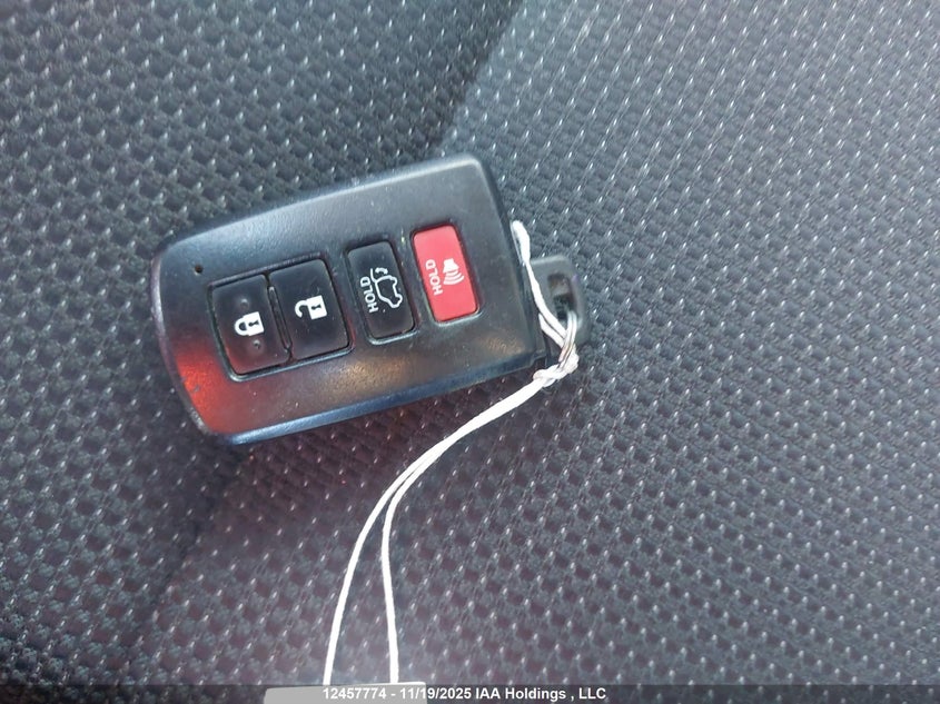 2016 Toyota Rav4 VIN: JTMRJREV2GD032836 Lot: 12457774