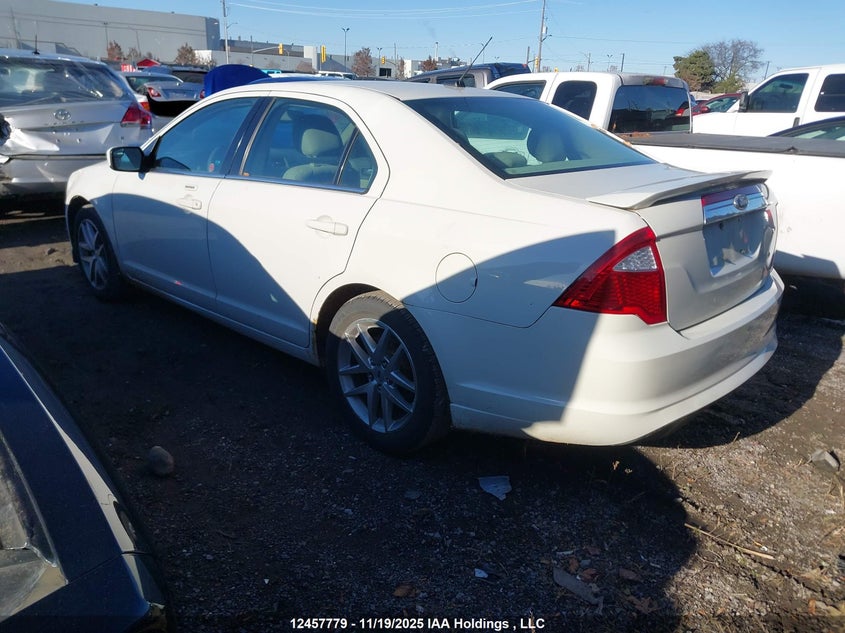 3FAHP0JG0BR118536 2011 FORD FUSION photo no. 3