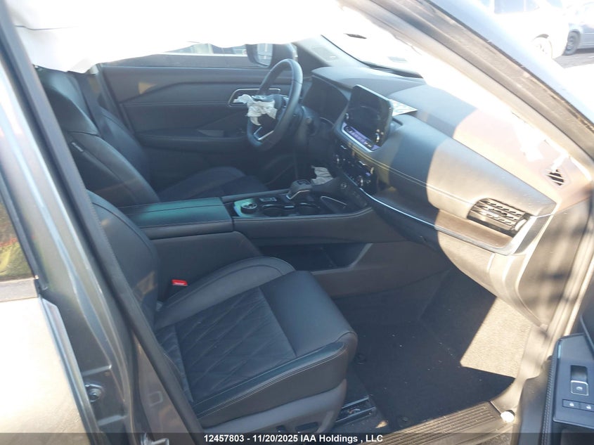 JN8BT3DD4PW316785 2023 NISSAN ROGUE photo no. 5