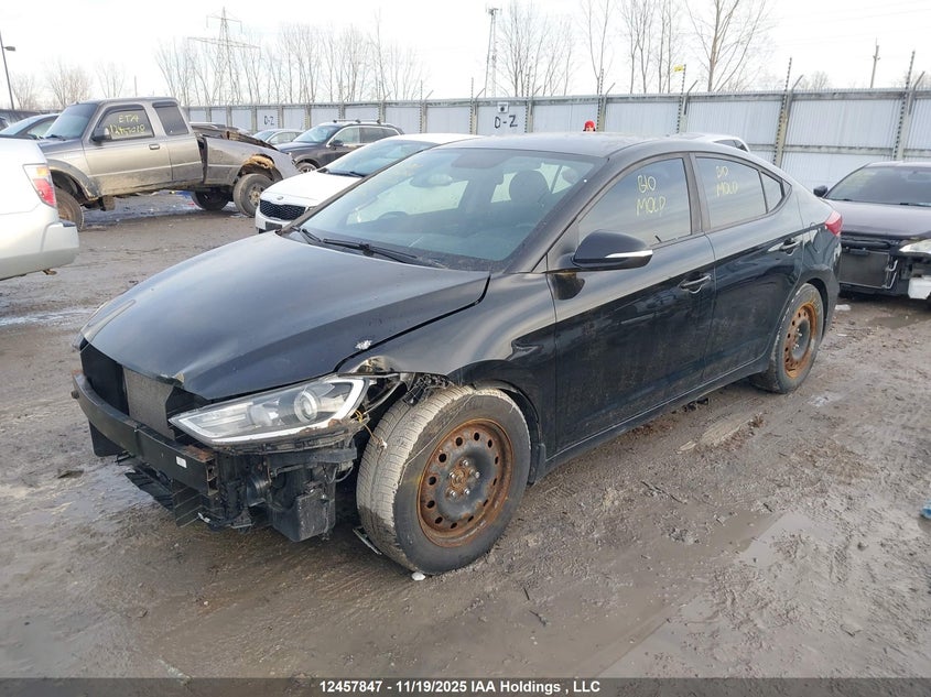 KMHD84LFXJU666905 2018 HYUNDAI ELANTRA photo no. 2