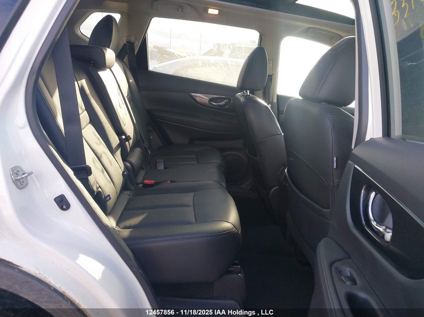 5N1AT2MV2GC834658 2016 NISSAN ROGUE photo no. 8