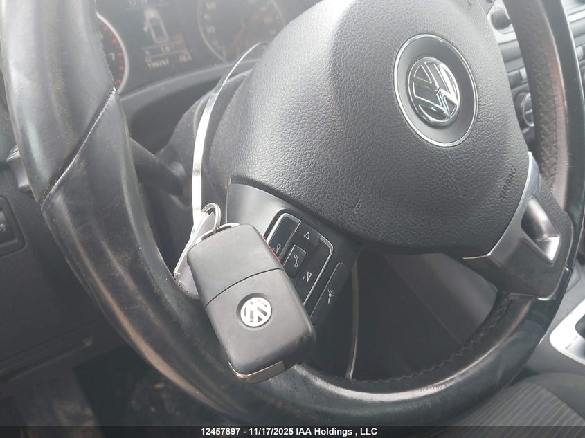 WVGJV7AX7GW594521 2016 VOLKSWAGEN TIGUAN photo no. 11