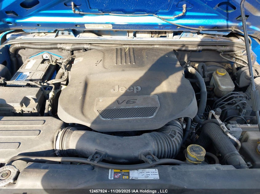 2014 Jeep Wrangler Unlimited Sport VIN: 1C4BJWDG6EL244337 Lot: 12457924