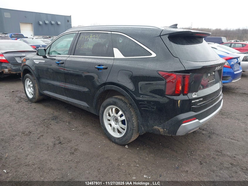 5XYRGDJC2SG380846 2025 KIA SORENTO photo no. 3