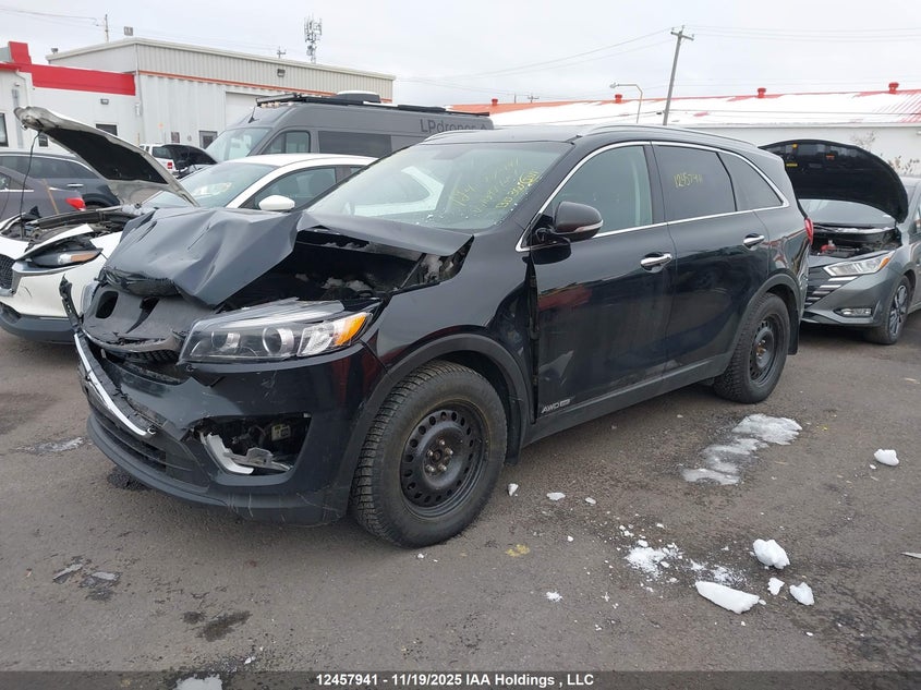 5XYPGDA51JG397144 2018 KIA SORENTO photo no. 2