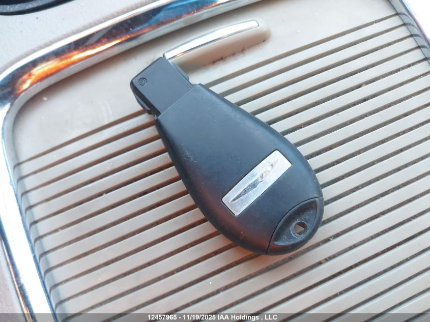 2011 Chrysler Town & Country Limited VIN: 2A4RR6DG3BR740099 Lot: 12457965