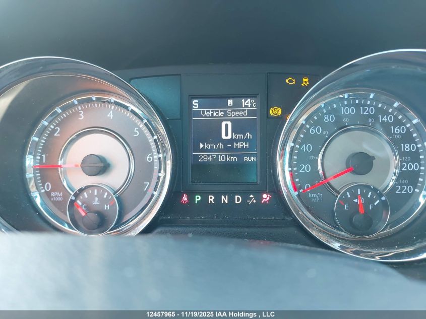 2011 Chrysler Town & Country Limited VIN: 2A4RR6DG3BR740099 Lot: 12457965