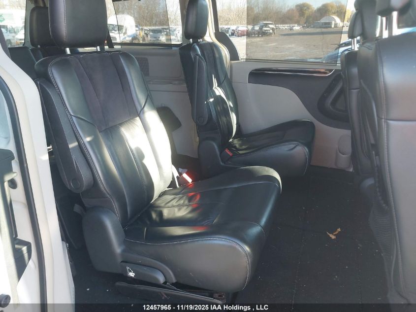 2011 Chrysler Town & Country Limited VIN: 2A4RR6DG3BR740099 Lot: 12457965