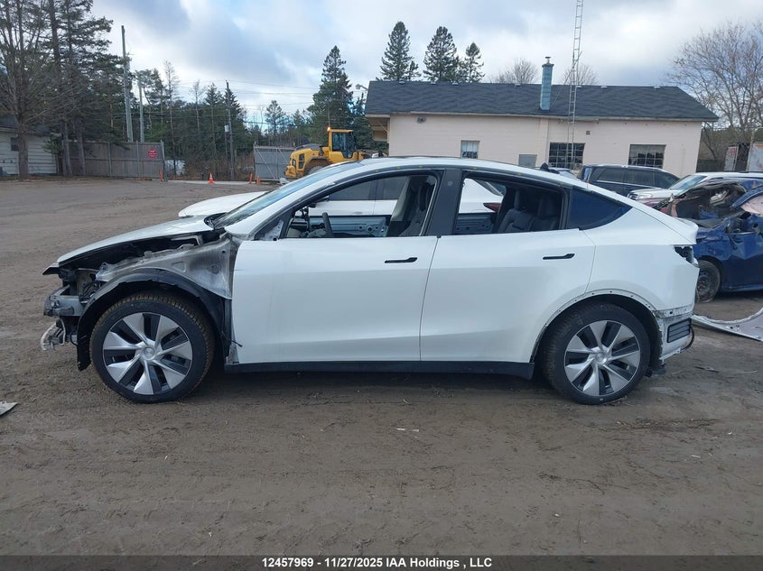 7SAYGAEE2PF670964 2023 TESLA MODEL Y photo no. 15