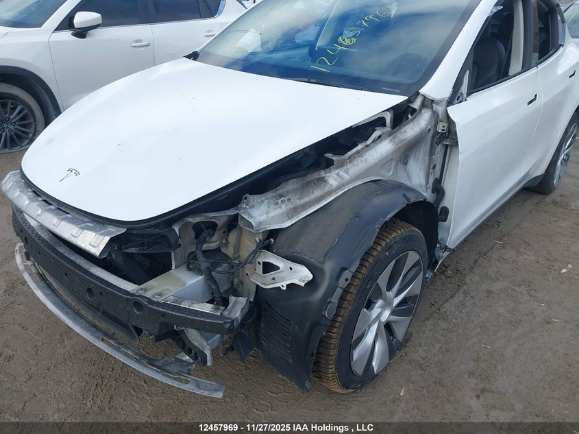 7SAYGAEE2PF670964 2023 TESLA MODEL Y photo no. 6