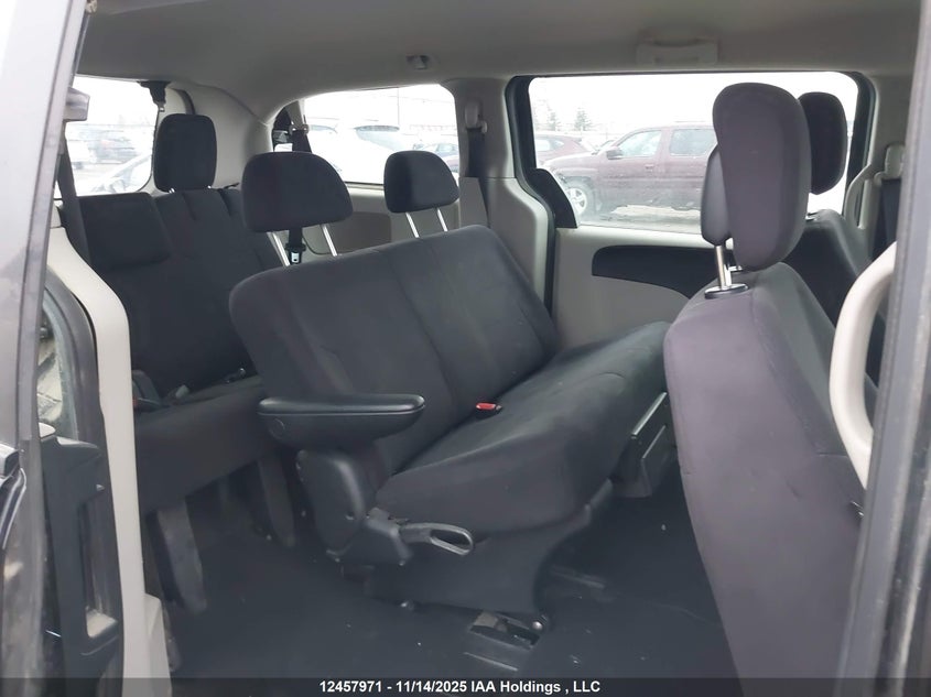 2011 Dodge Grand Caravan Express VIN: 2D4RN4DG3BR680964 Lot: 12457971