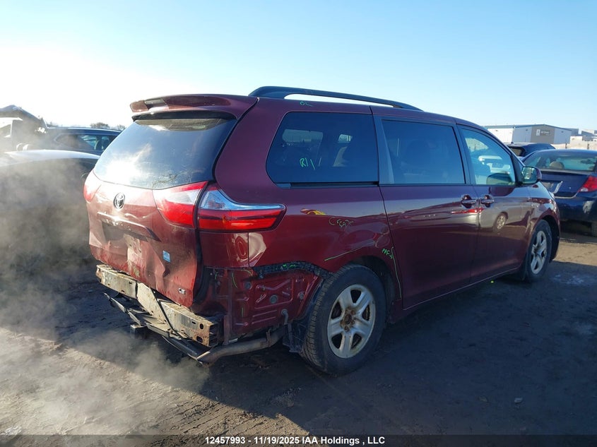 5TDKK3DC7FS553517 2015 TOYOTA SIENNA photo no. 14