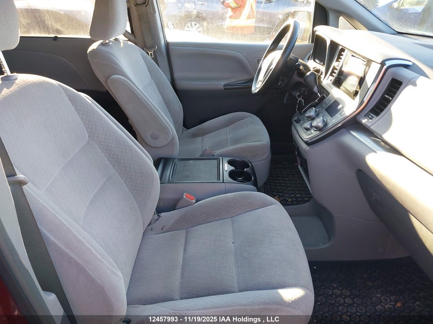 5TDKK3DC7FS553517 2015 TOYOTA SIENNA photo no. 5