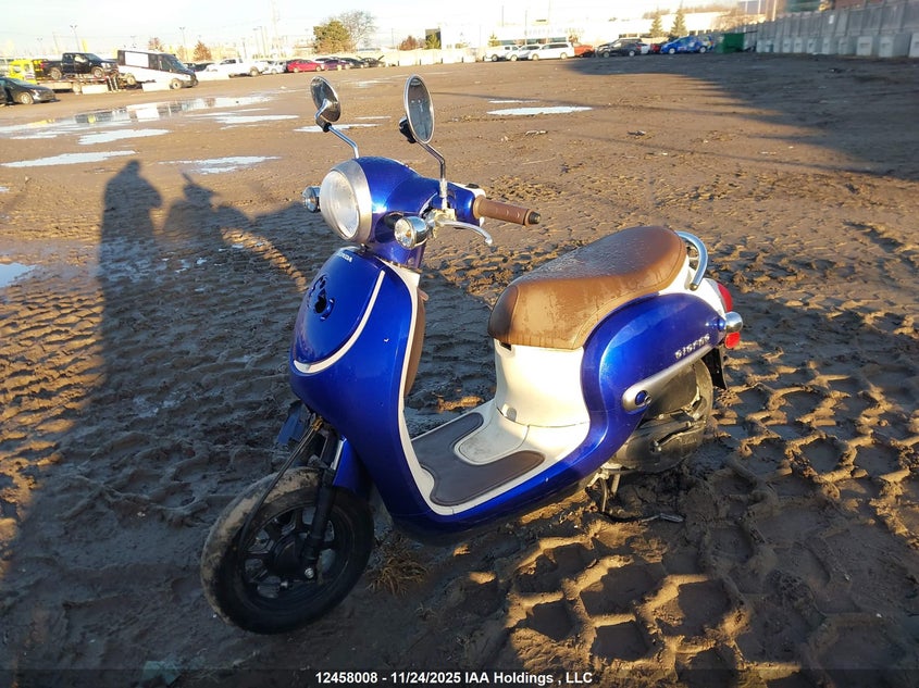 JH2AF7726PK200017 2023 HONDA NC photo no. 2