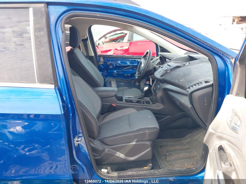 1FMCU9GD0JUD39894 2018 FORD ESCAPE photo no. 5