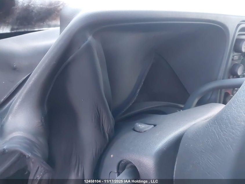 2003 GMC Yukon Xl 1500 Sle/Slt VIN: 1GKFK16Z63J284768 Lot: 12458104