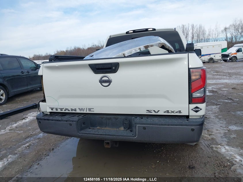 1N6AA1E57HN529212 2017 NISSAN TITAN photo no. 17
