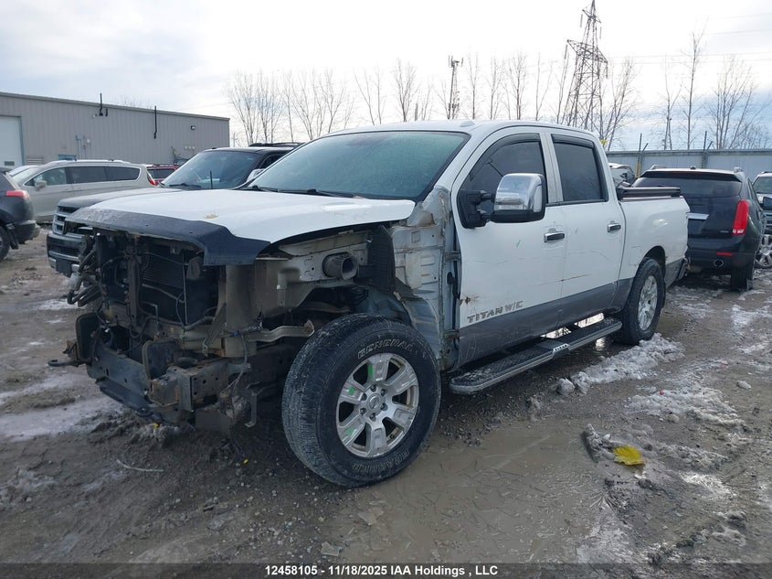 1N6AA1E57HN529212 2017 NISSAN TITAN photo no. 2