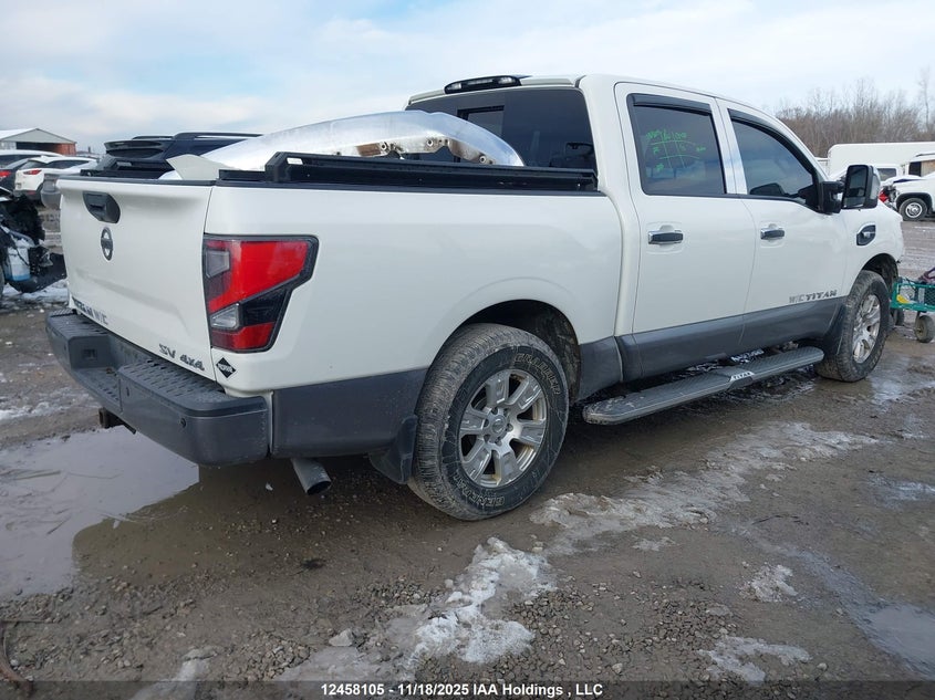 1N6AA1E57HN529212 2017 NISSAN TITAN photo no. 4
