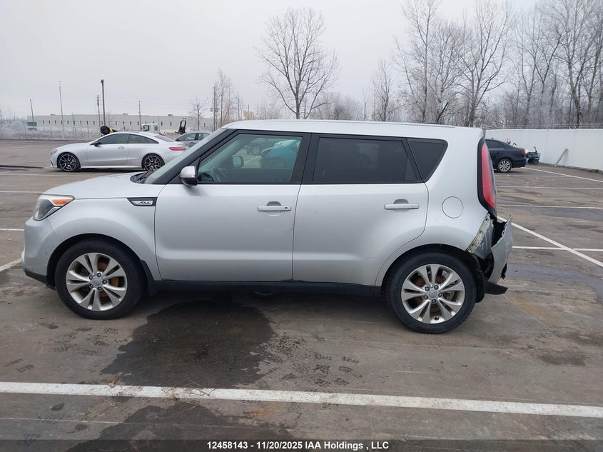 KNDJP3A59G7818923 2016 KIA SOUL photo no. 14