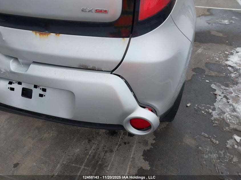 KNDJP3A59G7818923 2016 KIA SOUL photo no. 18