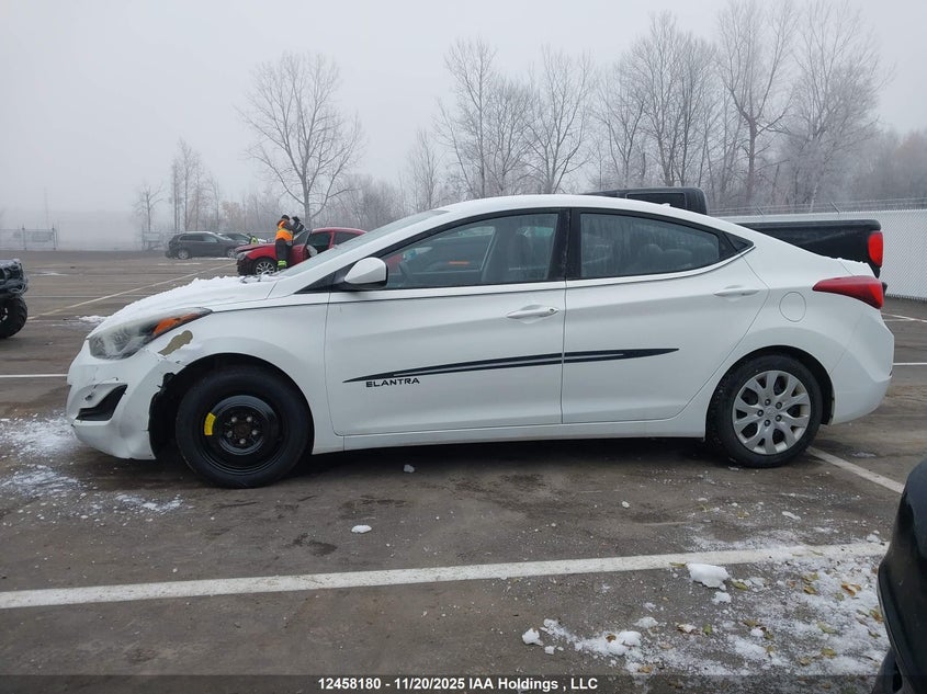 5NPDH4AE6EH490708 2014 HYUNDAI ELANTRA photo no. 14
