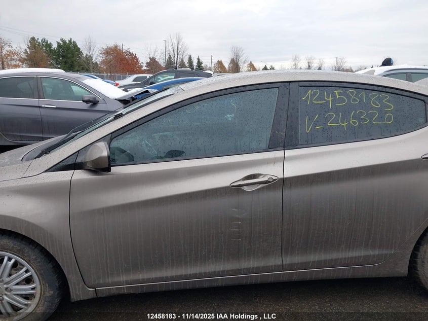 5NPDH4AE1DH246320 2013 HYUNDAI ELANTRA photo no. 14