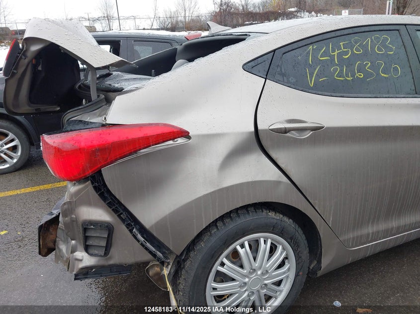 5NPDH4AE1DH246320 2013 HYUNDAI ELANTRA photo no. 21
