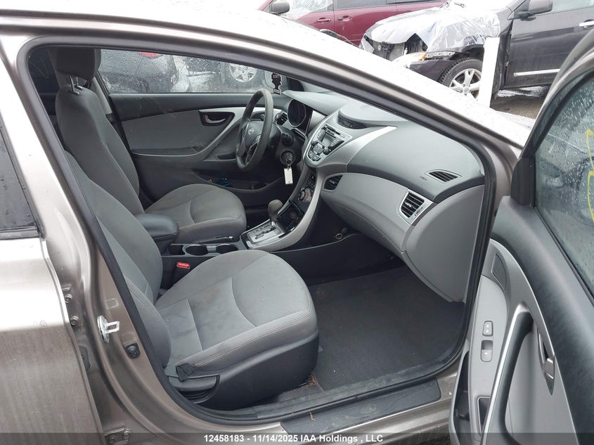 5NPDH4AE1DH246320 2013 HYUNDAI ELANTRA photo no. 5