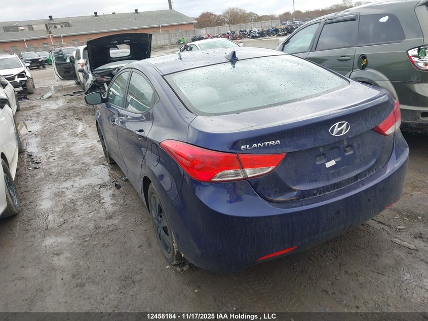 5NPDH4AE2DH356115 2013 HYUNDAI ELANTRA photo no. 3