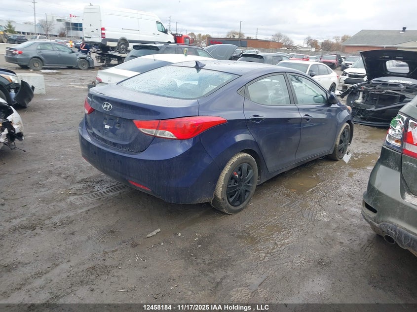 5NPDH4AE2DH356115 2013 HYUNDAI ELANTRA photo no. 4