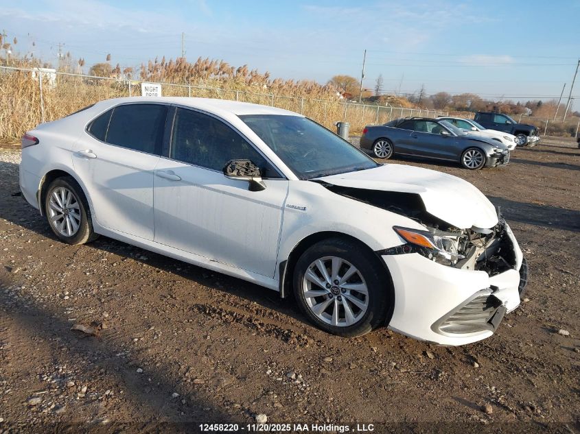 2021 Toyota Camry Hybrid