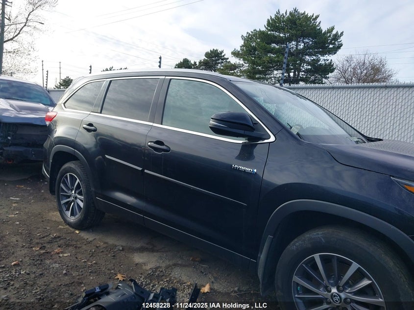 5TDJGRFH2KS066664 2019 TOYOTA HIGHLANDER photo no. 14