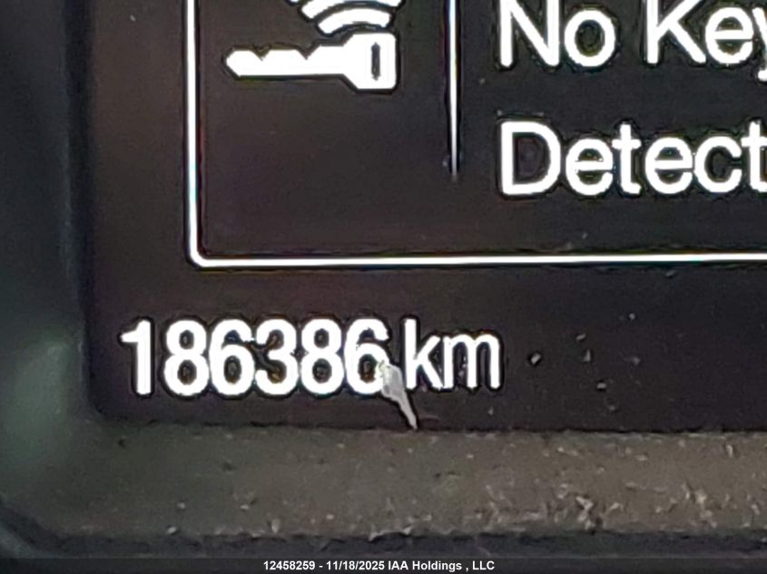 2018 Ford Escape VIN: 1FMCU9J92JUB17734 Lot: 12458259