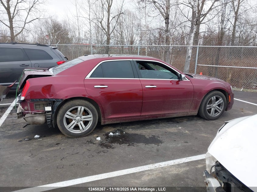 2017 Chrysler 300C Platinum VIN: 2C3CCAPG1HH657401 Lot: 12458267